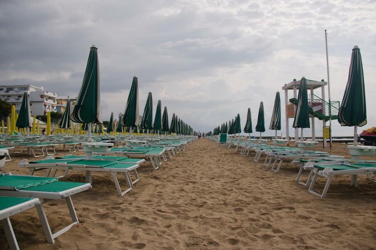 Suites Florence Pescara Eksteriør billede